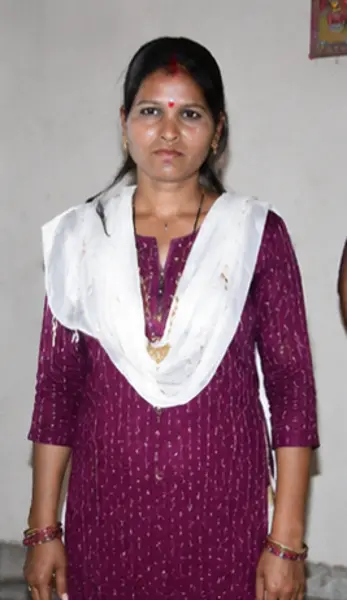 Seema Jatav & With 3 Year Experience - Image 8